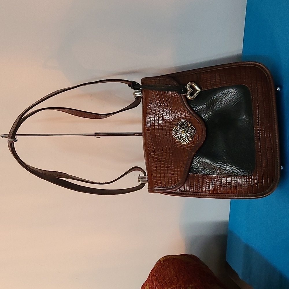 Brighton Classic Leather Shoulder Bag